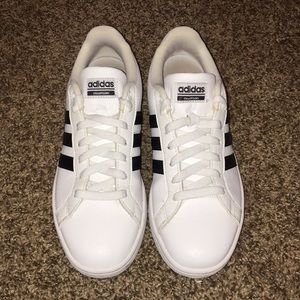 Adidas Cloudfoam sneakers